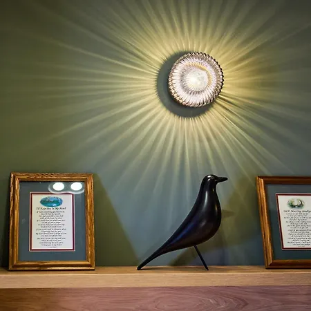 Oliv With Free Parking Apartment