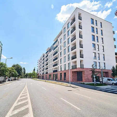 Oliv With Free Parking * Temesvár