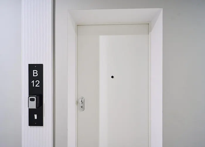 Oliv With Free Parking *